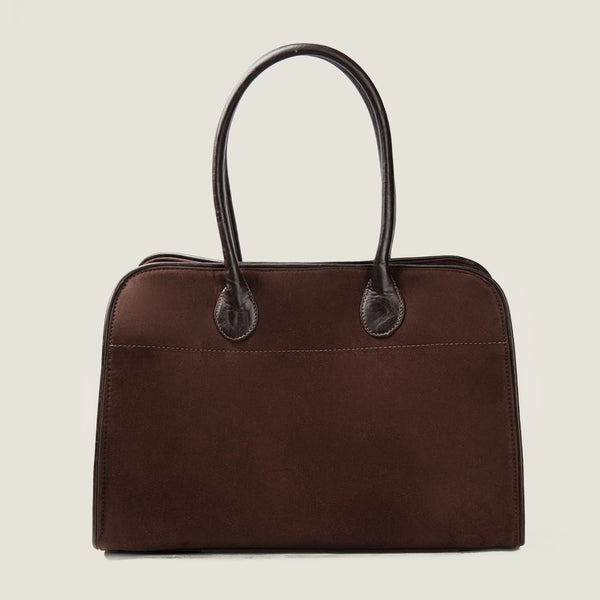 👜 Fatima – The Big Tote Girl (Dark Brown Bag)